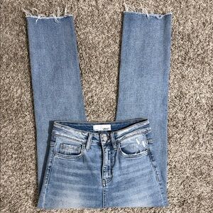 Vervet Women's Light Blue Straight Leg Jeans